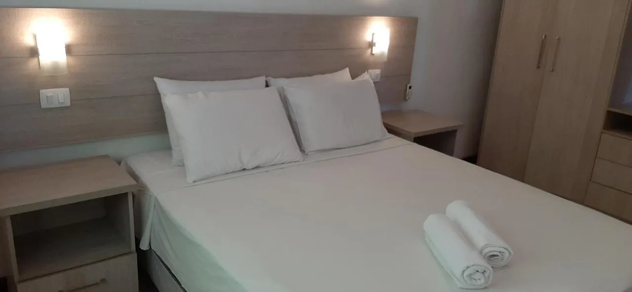 Condominio Residencial Topazio - Praia Do Muta 포르투세구로